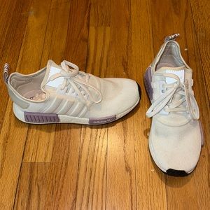 Adidas tennis shoes